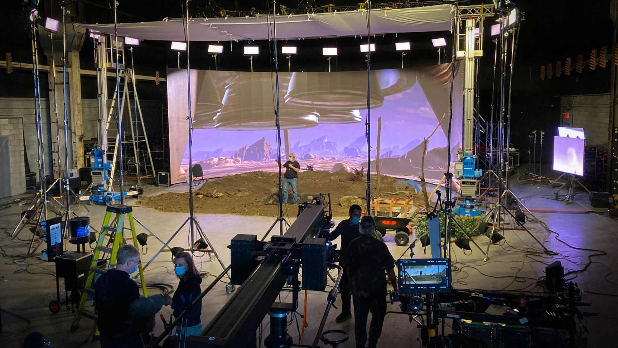 Virtual Productions • Grandé Studios